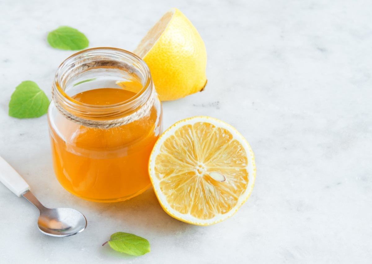 Does lemon-honey quality really reduce body fat?