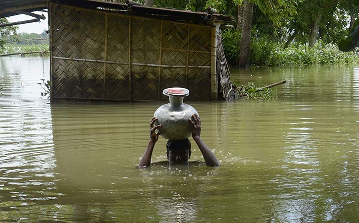 Assam CM thanks Jharkhand CM for Rs. 2 crore assistance amidst flood effect